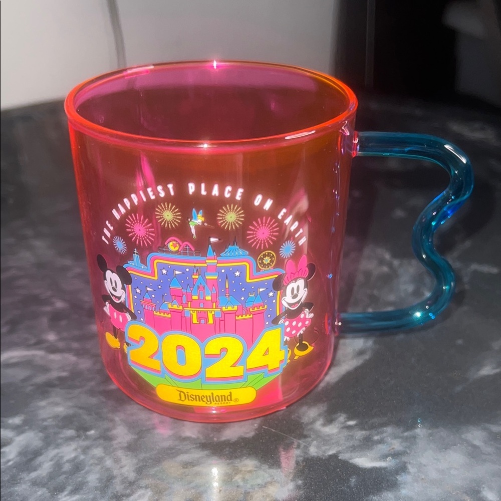2024 Disneyland Mickey and Minnie Glass Coffee Mug Brand New